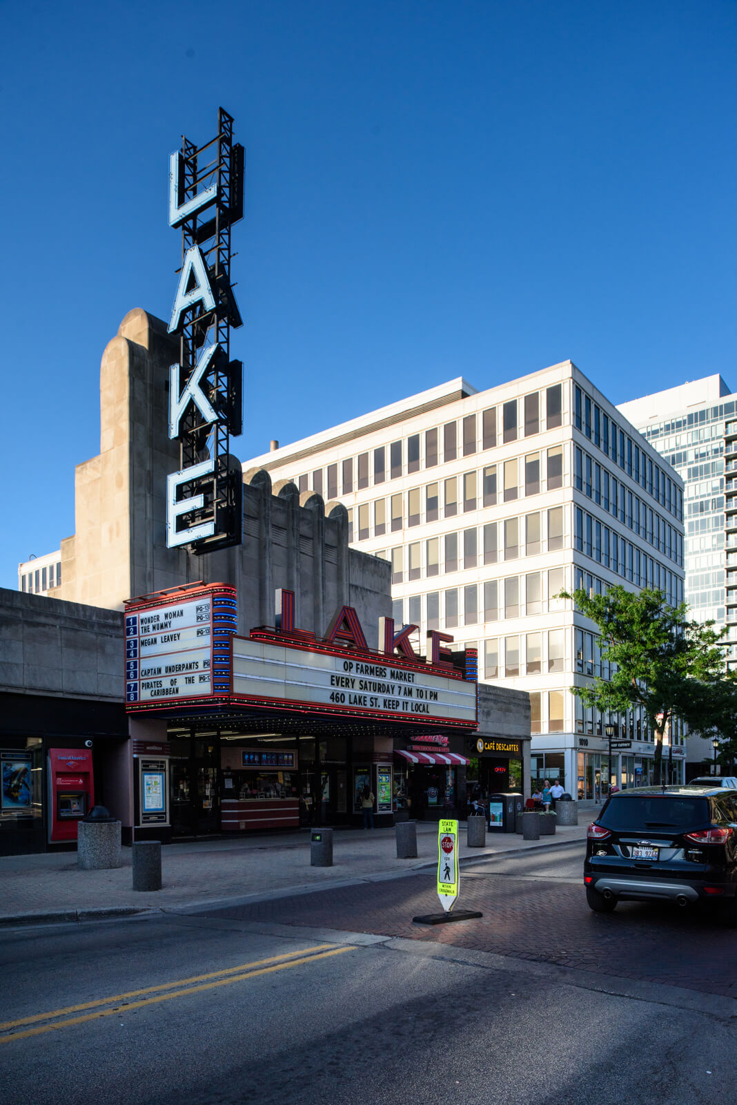 Downtown Oak Park, IL