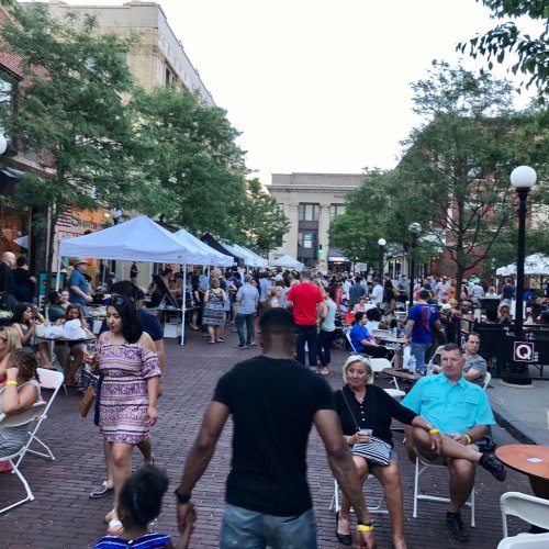 Uncork Illinois 2017 in Oak Park, IL